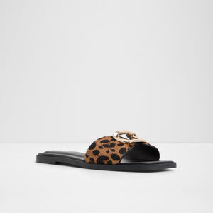 Tidella / Flat Sandals