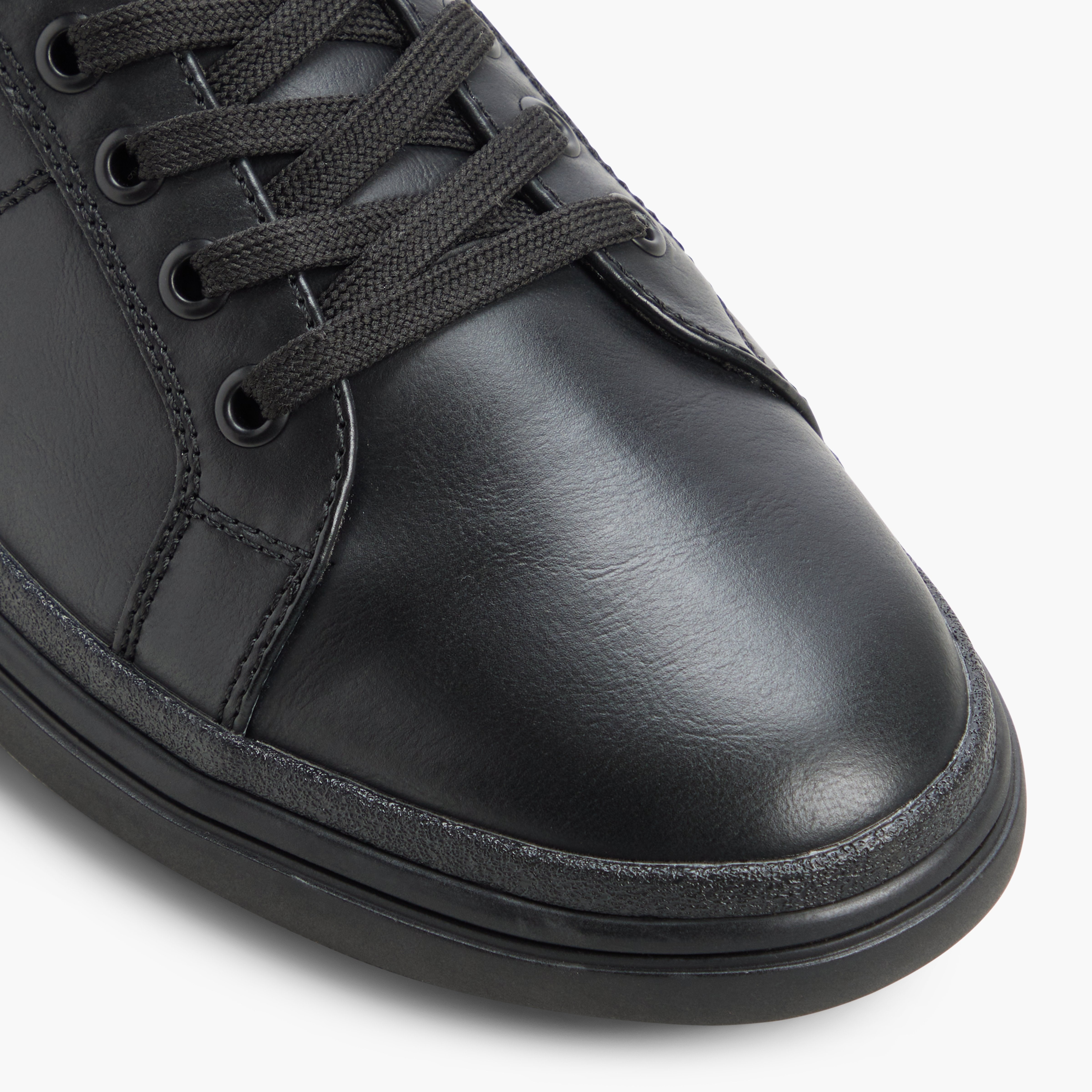 Tilden \ Lace Ups