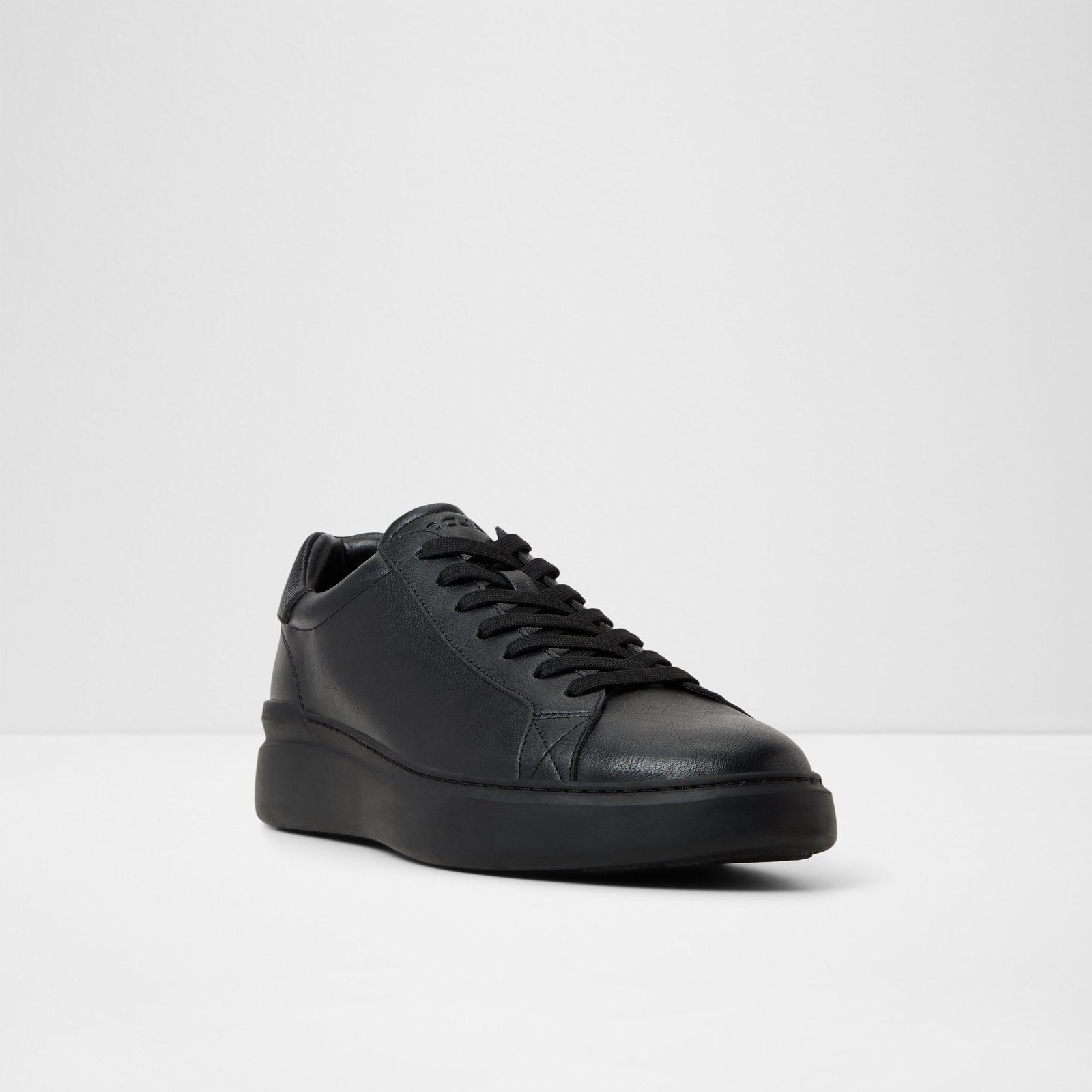 Toddy / Lace Ups