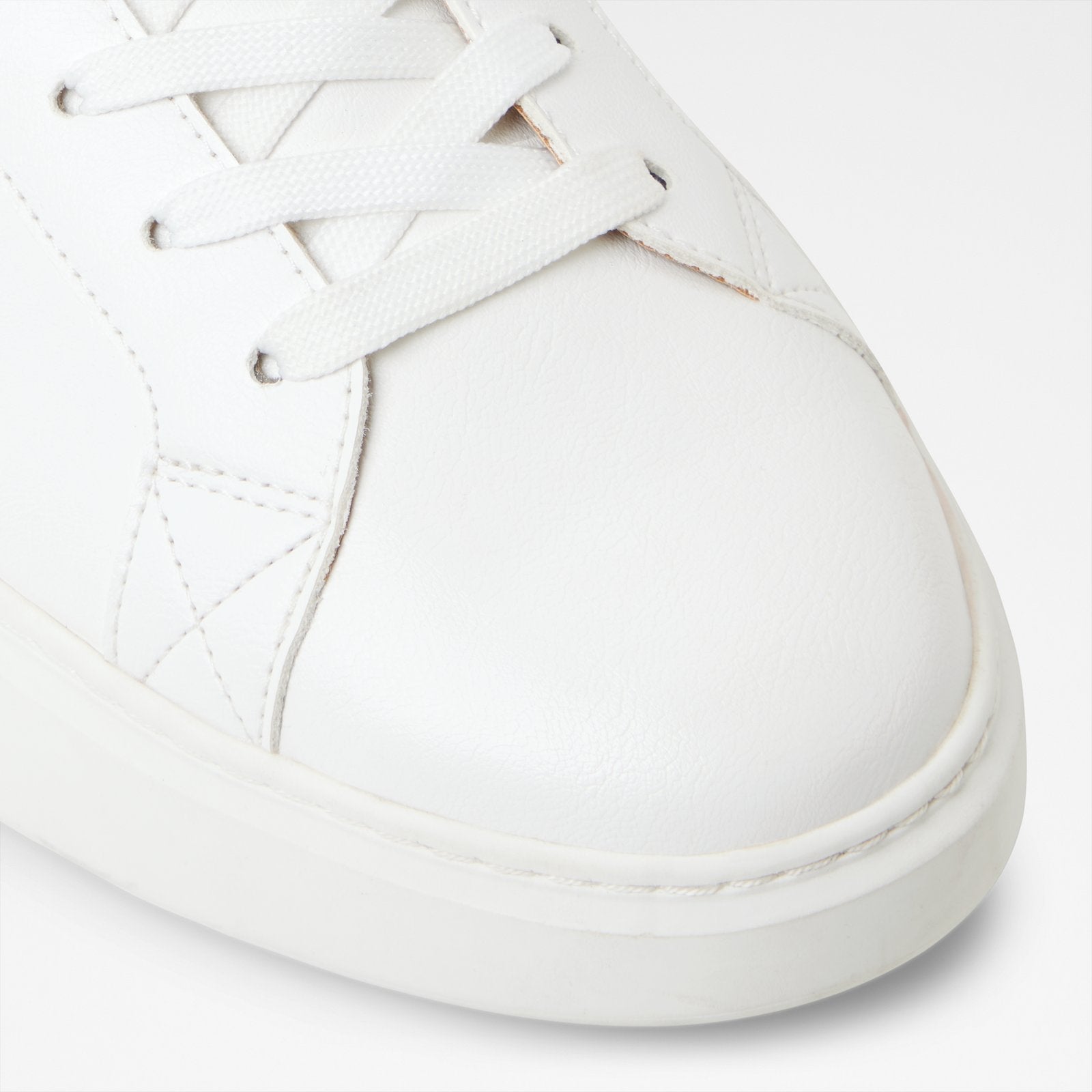 Toddy / Lace Ups