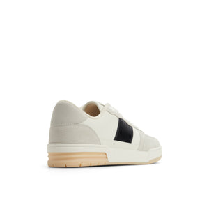 Topper / Sneakers
