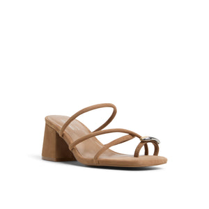 Tulumm / Heeled Sandals