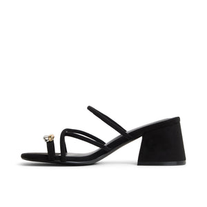 Tulumm / Heeled Sandals
