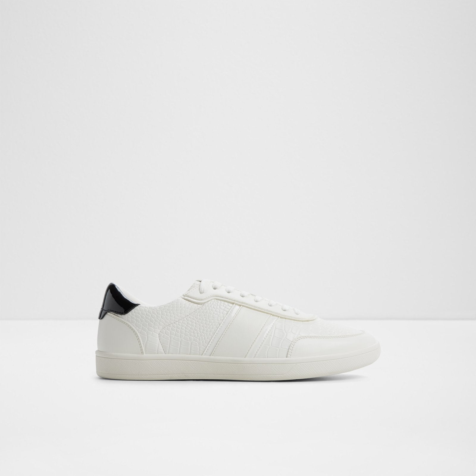 Uptown / Sneakers