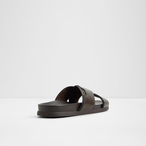 Valdez / Flat Sandals