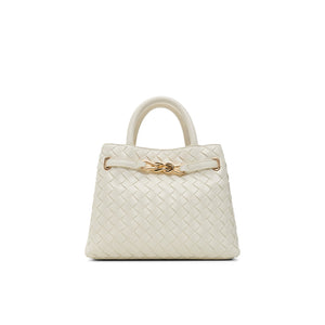 Valmira / Satchel