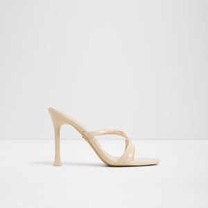 Velaia / Heeled Sandals