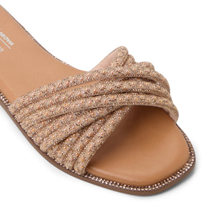 Veronna  /  Flat Sandals
