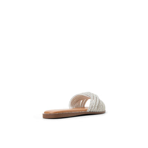 Veronna  /  Flat Sandals