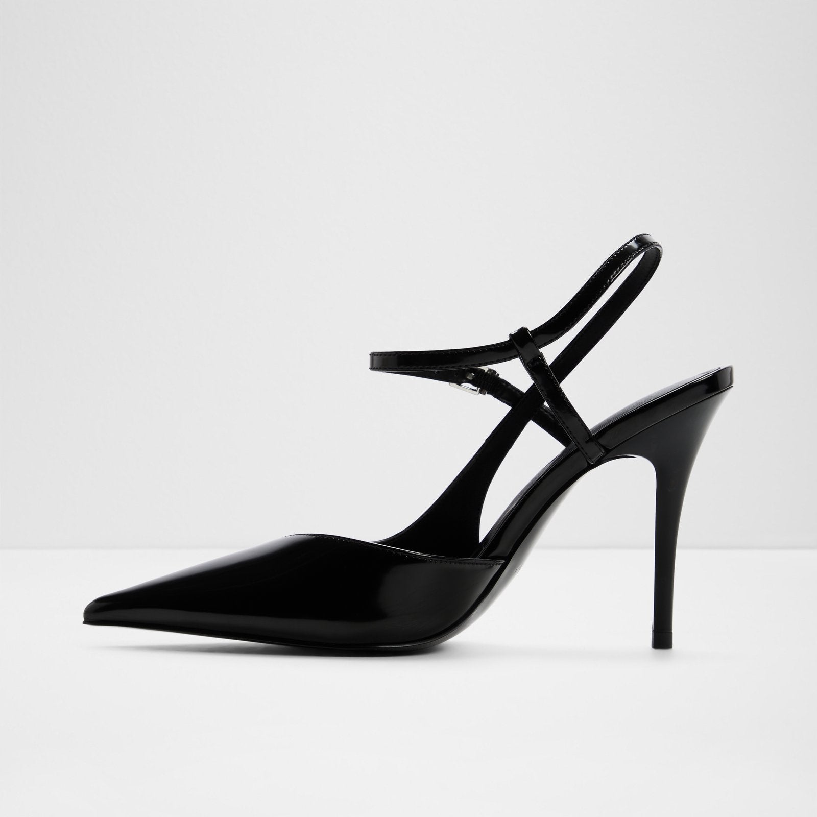 Vivenne / Heeled Shoes