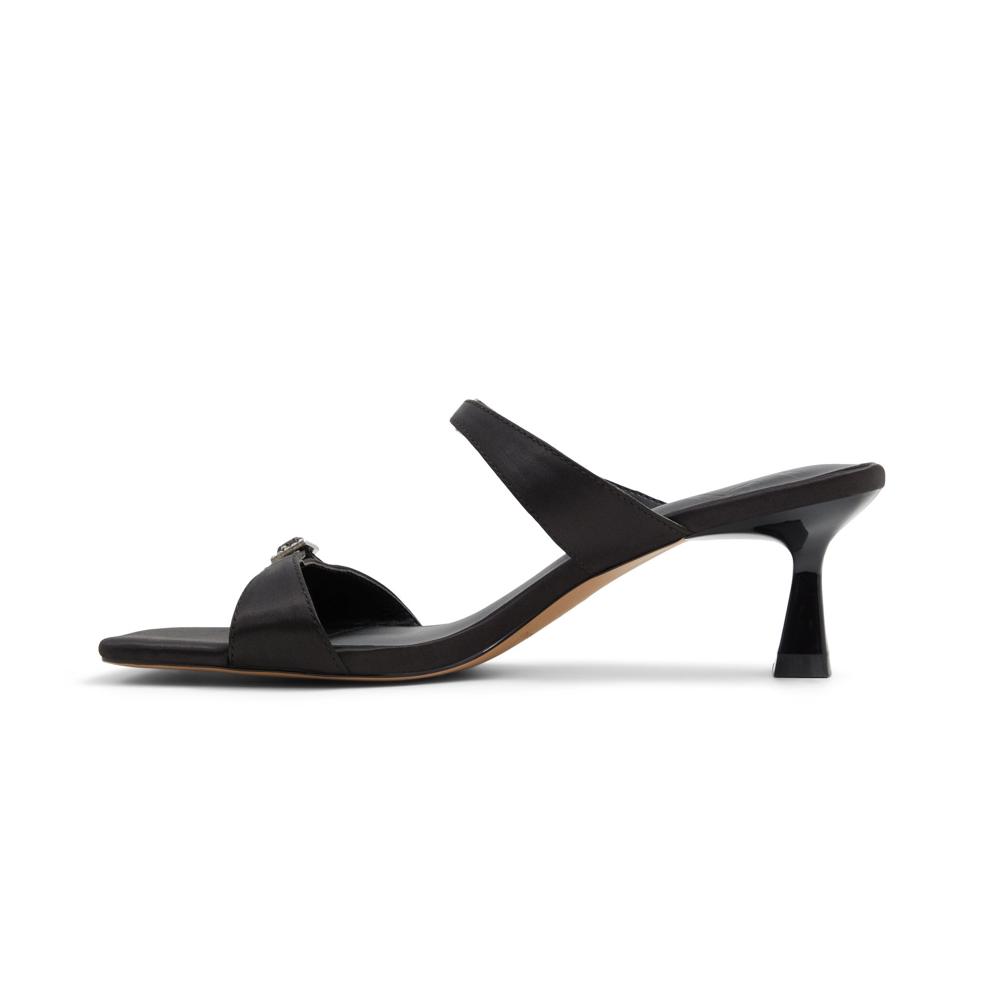 Viviennne / Heeled Sandals