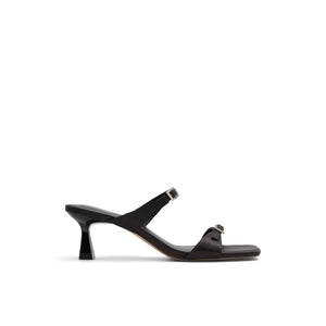 Viviennne / Heeled Sandals