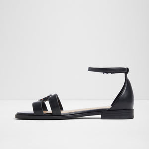 Vok / Flat Sandals