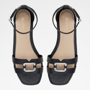 Vok / Flat Sandals