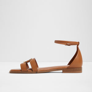 Vok / Flat Sandals