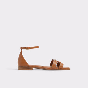 Vok / Flat Sandals