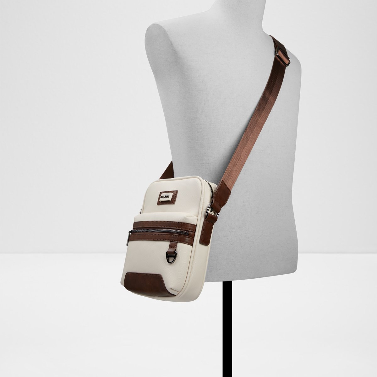 Weizer / Crossbody Bag