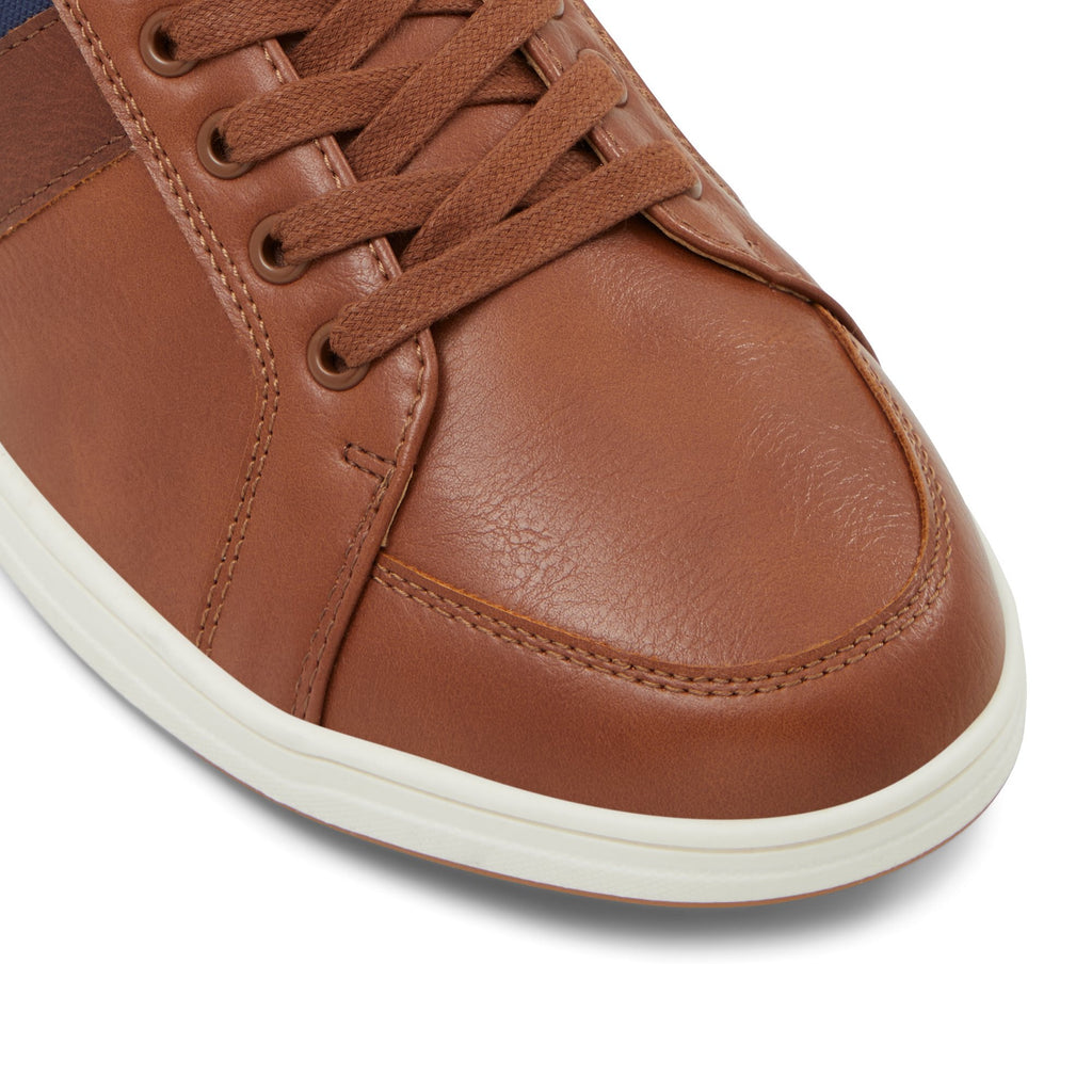 Welton / Dress Shoes
