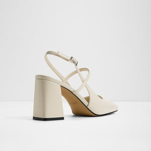 Weraweth / Heeled Shoes