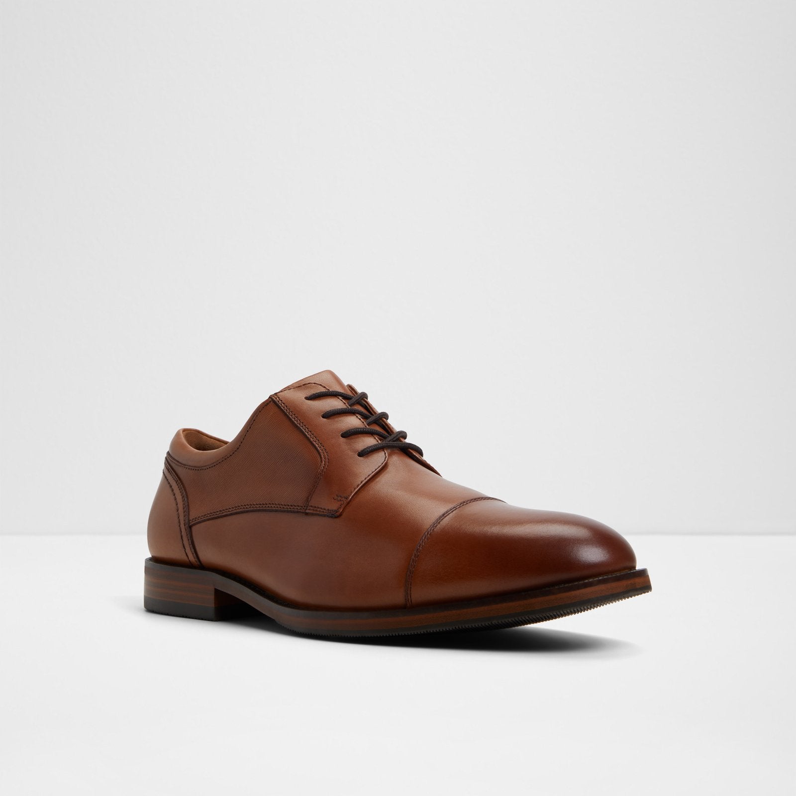 Wriggle / Lace Ups
