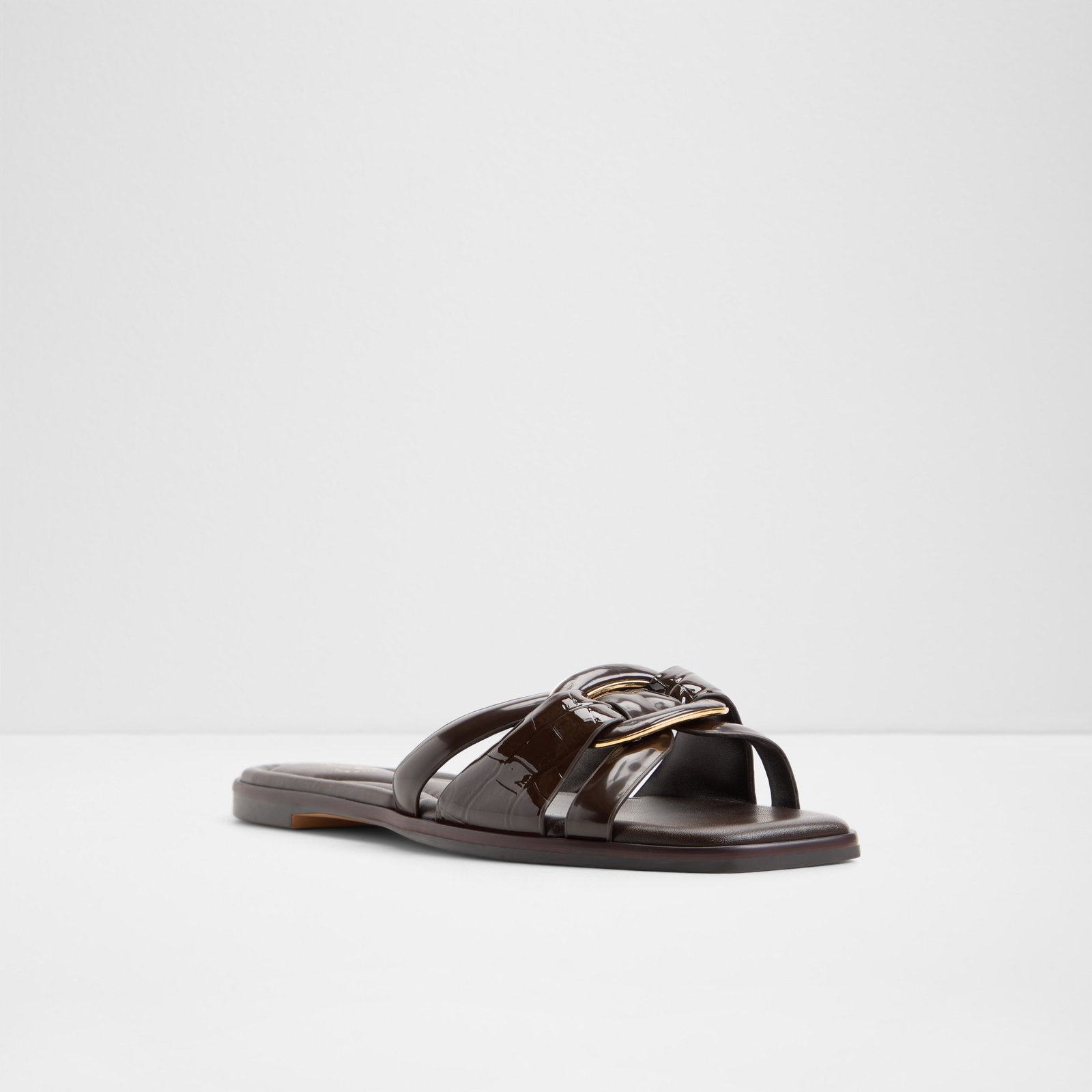 Yesenia / Flat Sandals