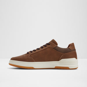 Zaiden / Sneakers