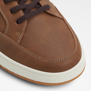 Zaiden / Sneakers