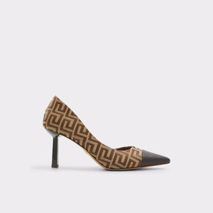 Zenni / Heeled Shoes