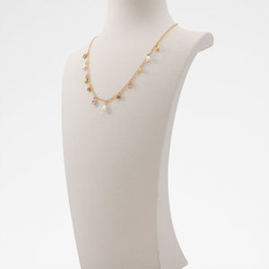 Zyrah / Necklaces