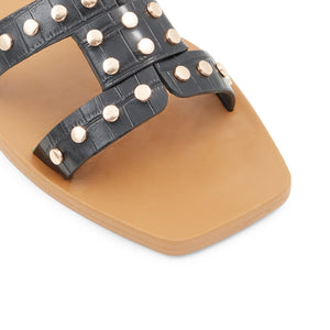 Chirassa / Flat Sandals Women Shoes - Black - CALL IT SPRING KSA