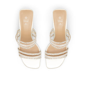 Jeraledia Women Shoes - Gold - CALL IT SPRING KSA
