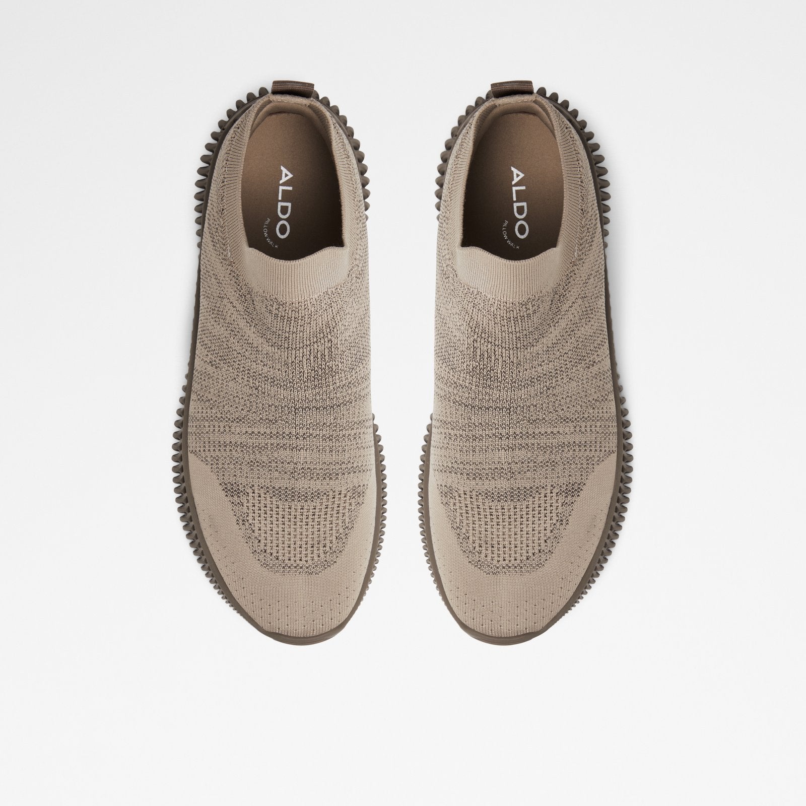 Akai / Sneakers
