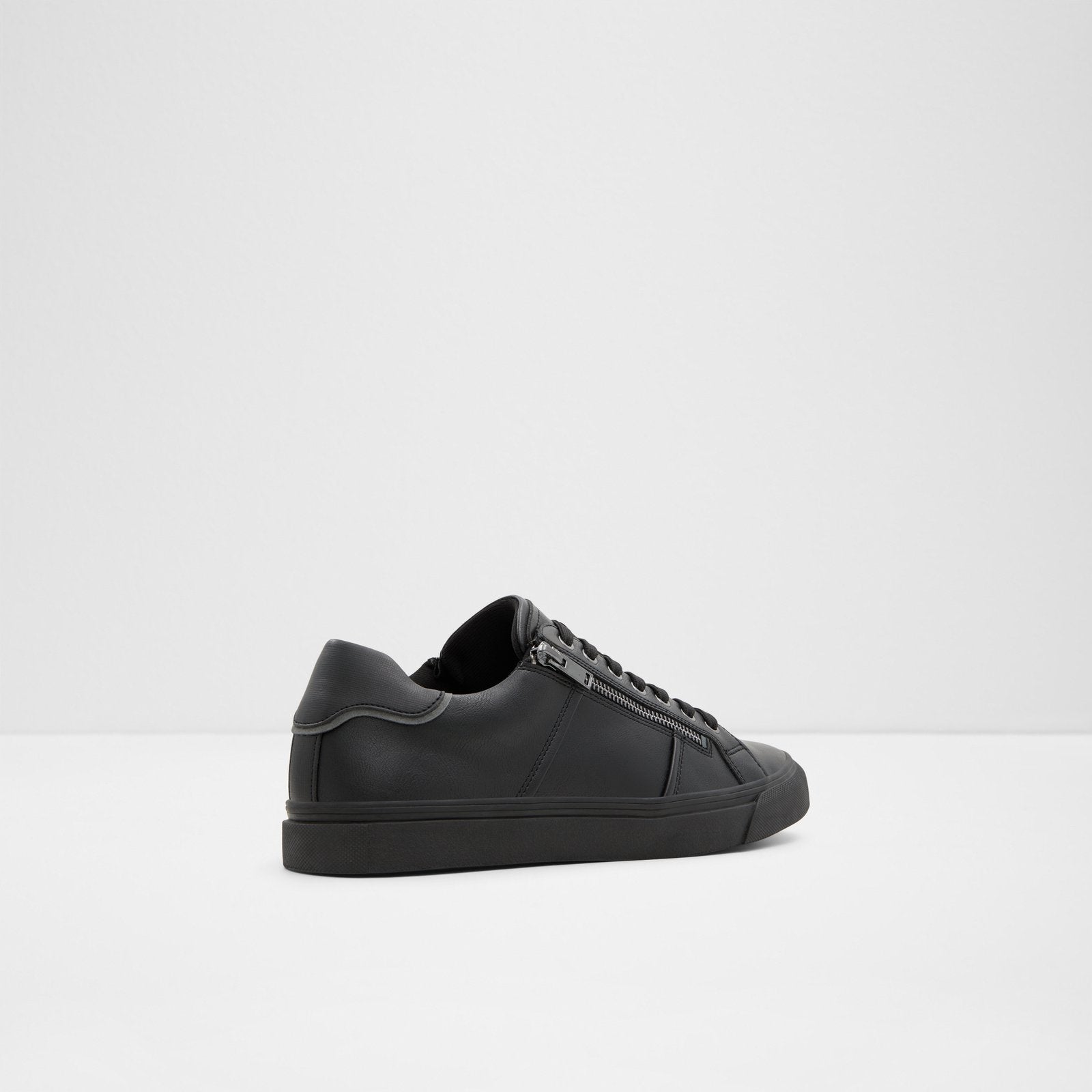 Bowsprit Men Shoes - Black - ALDO KSA