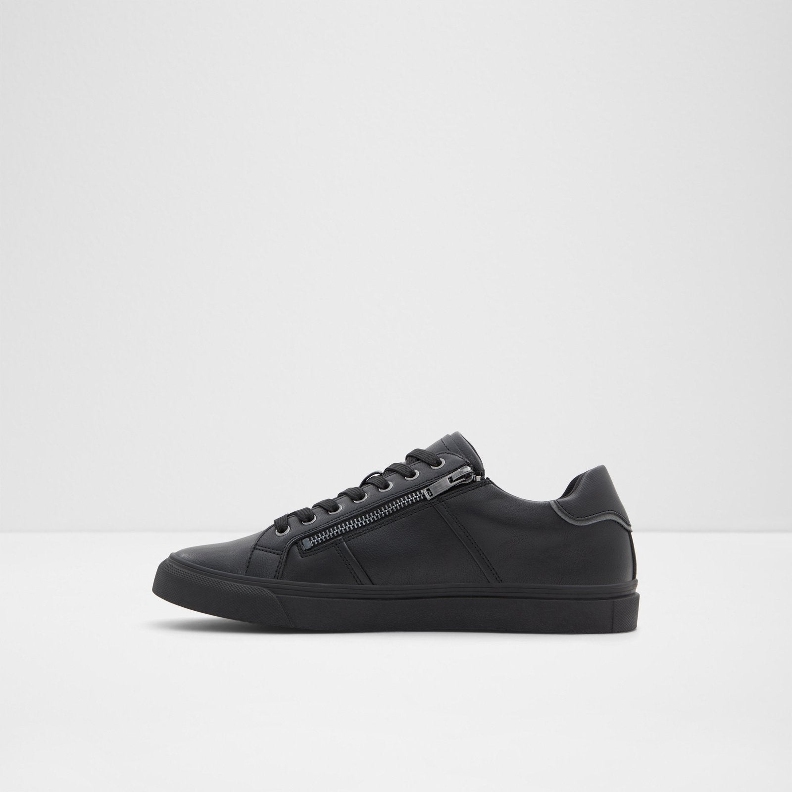Bowsprit Men Shoes - Black - ALDO KSA