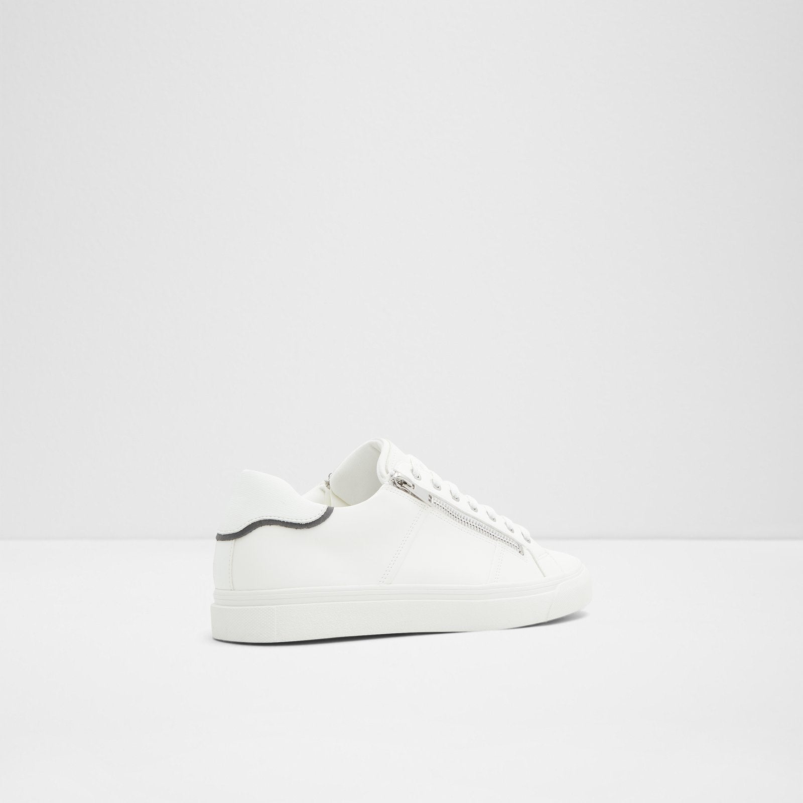Bowsprit Men Shoes - White - ALDO KSA