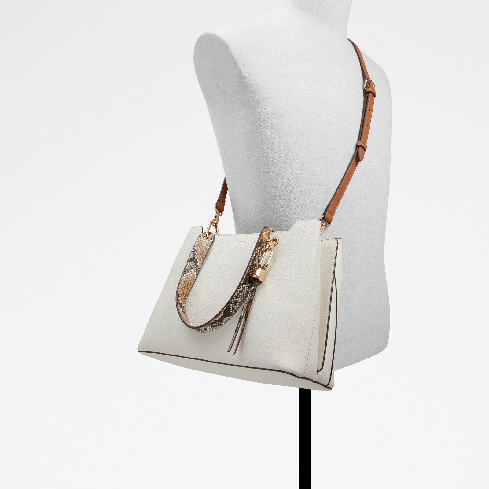 Coquette / Satchel