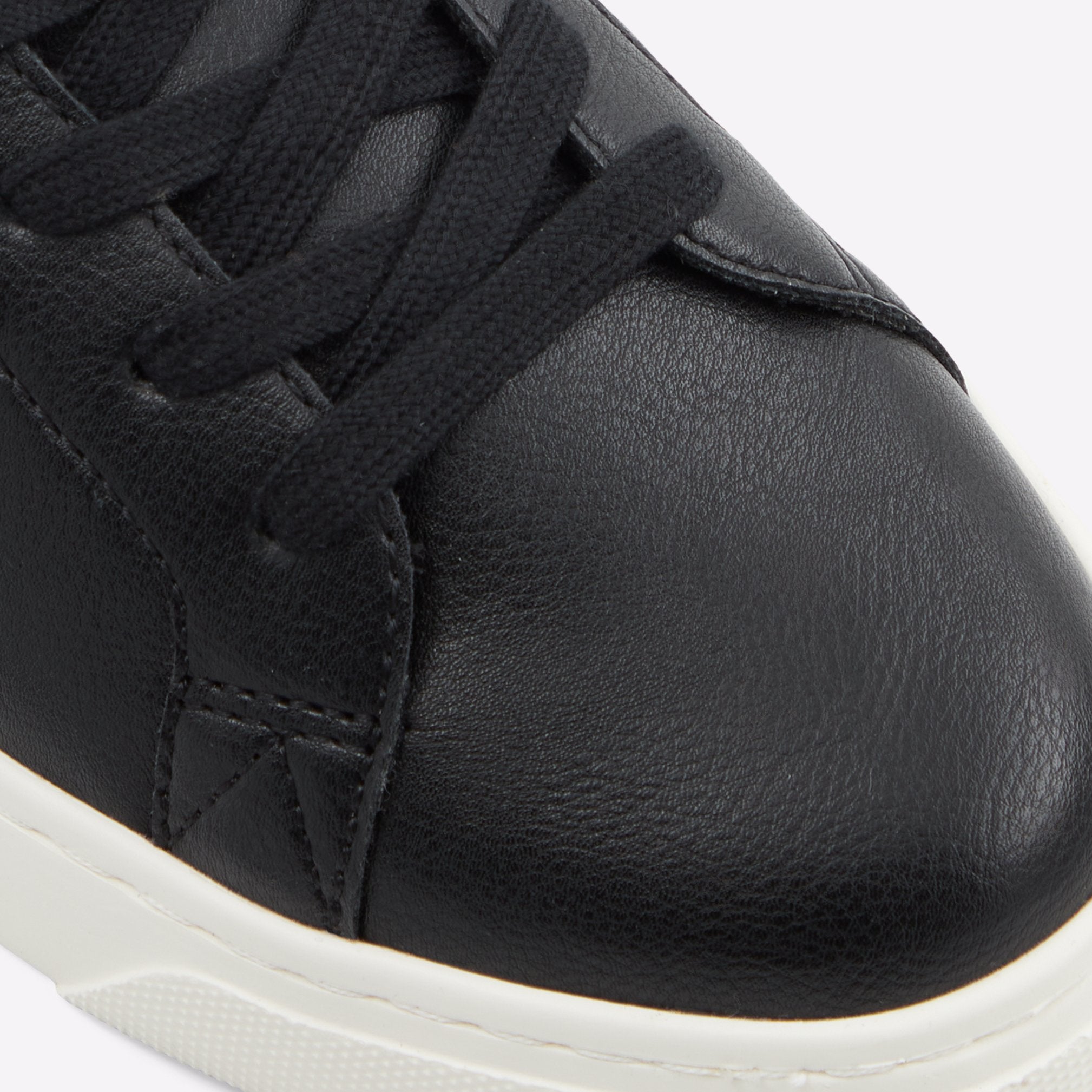 Tata cliq cheap ladies footwear