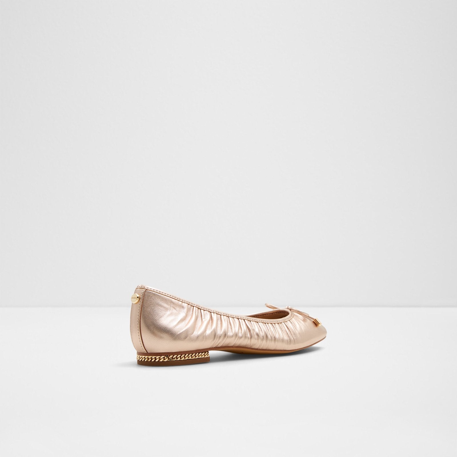 Rose gold ballerinas top
