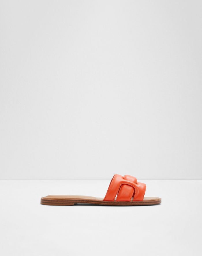 Elenaa / Flat Sandals