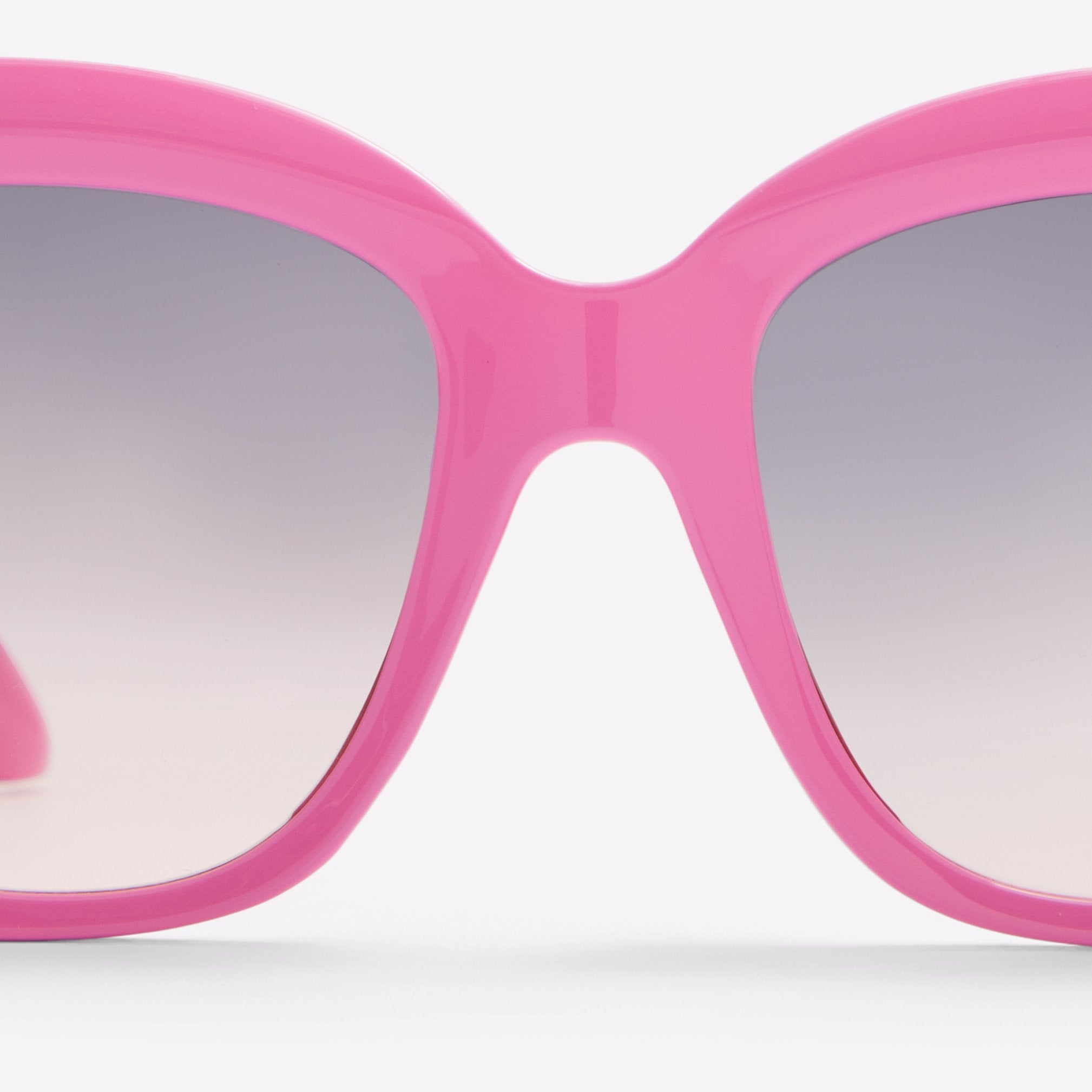 Firewien Accessory - Medium Pink - ALDO KSA