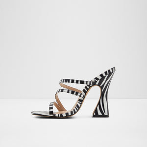 Hugar Women Shoes - Black-White - ALDO KSA