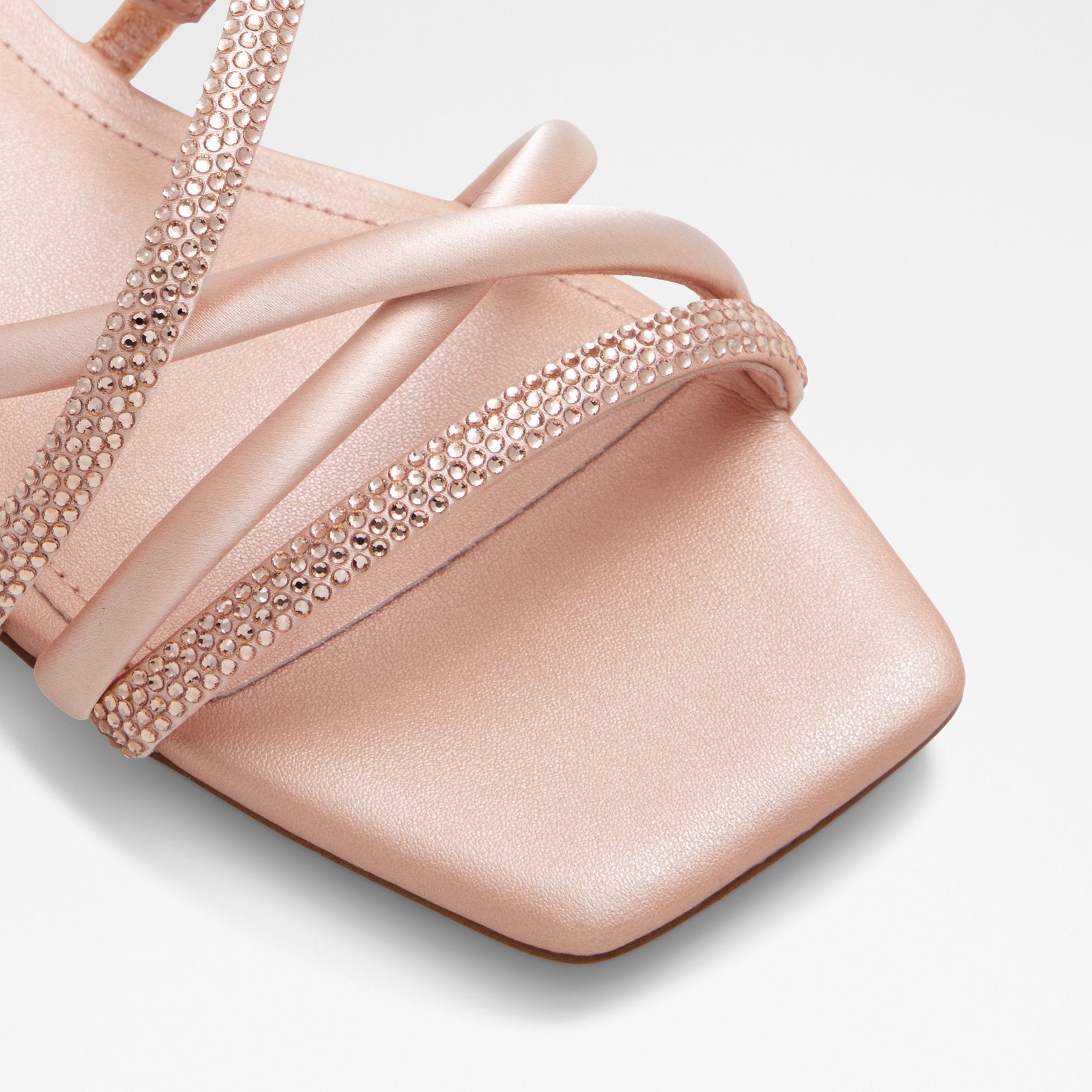Neda / Flat Sandals Women Shoes - Rose Gold - ALDO KSA