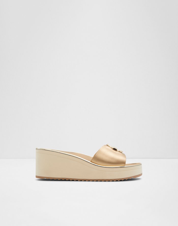 Onayllan / Beach Sandals Women Shoes - Gold - ALDO KSA