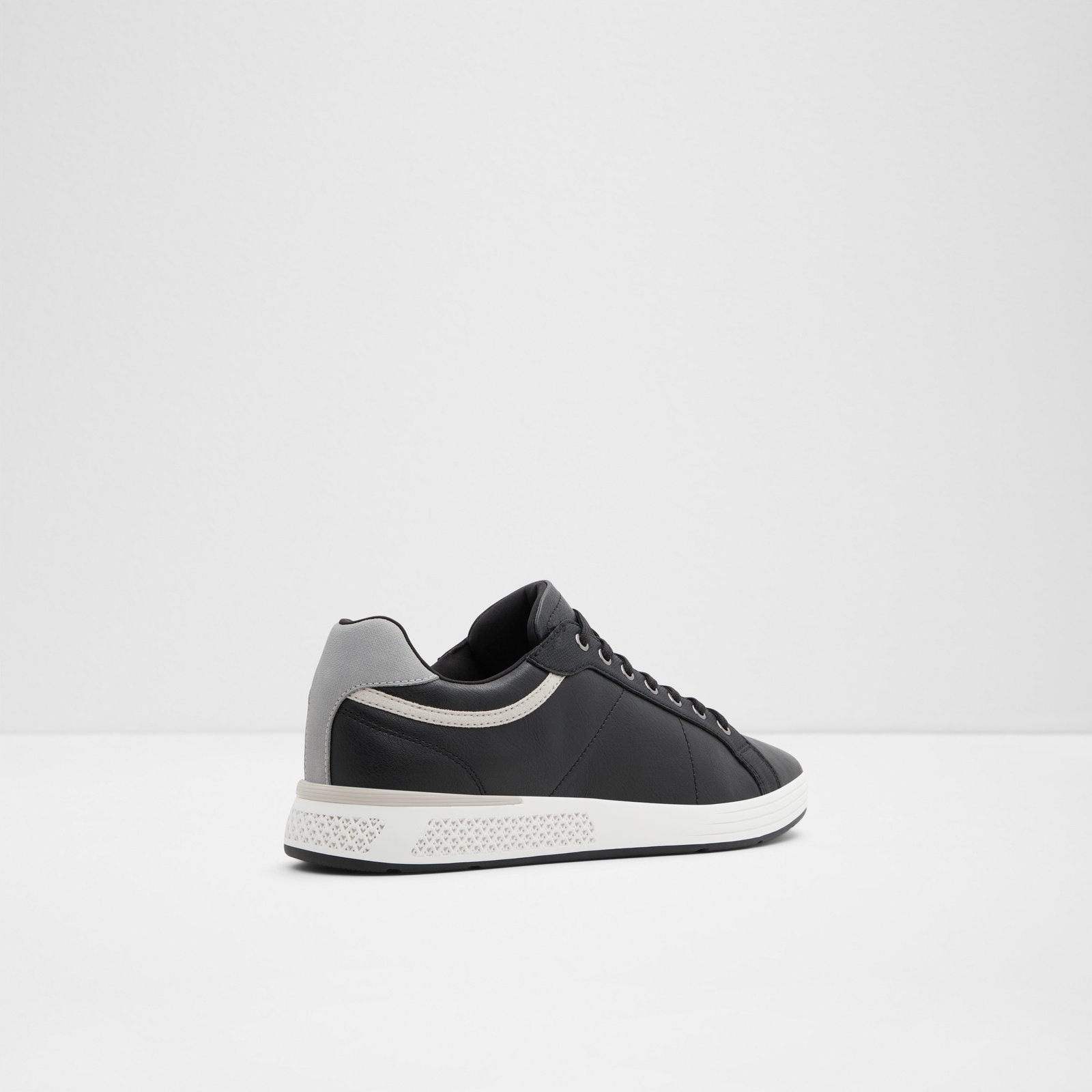 Polyspec / Men Footwear