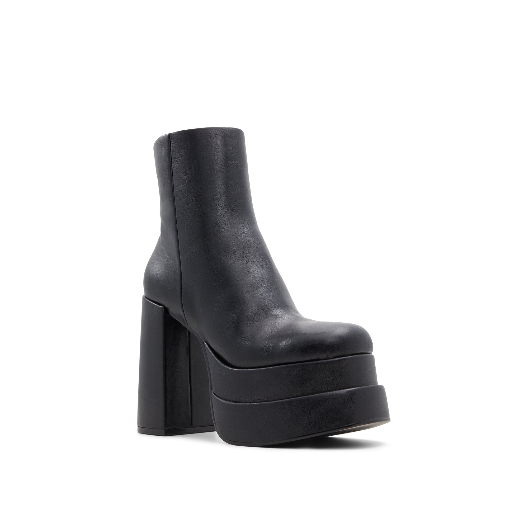 Tenacious Women Shoes - Black - CALL IT SPRING KSA