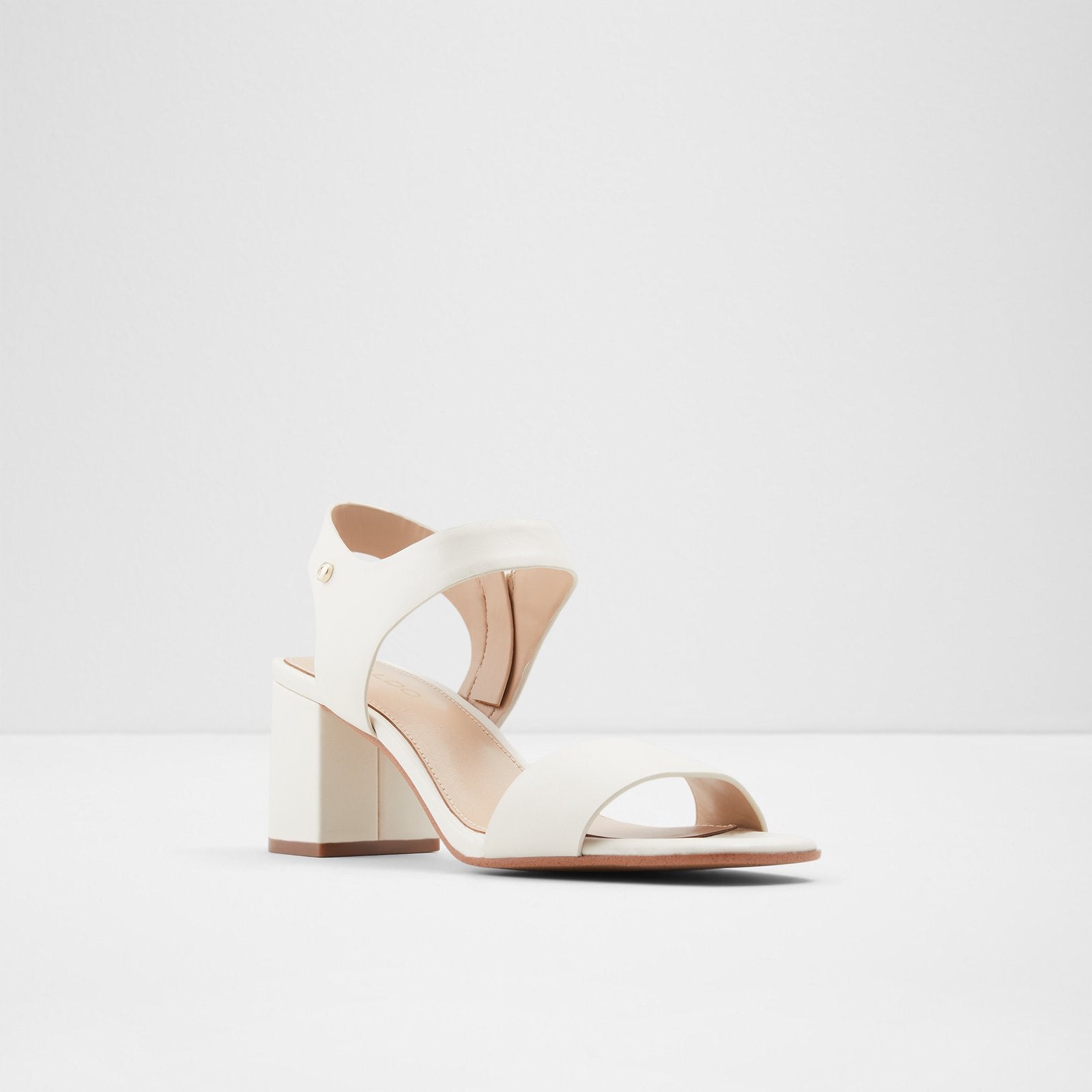 Umemma Women Shoes - White - ALDO KSA
