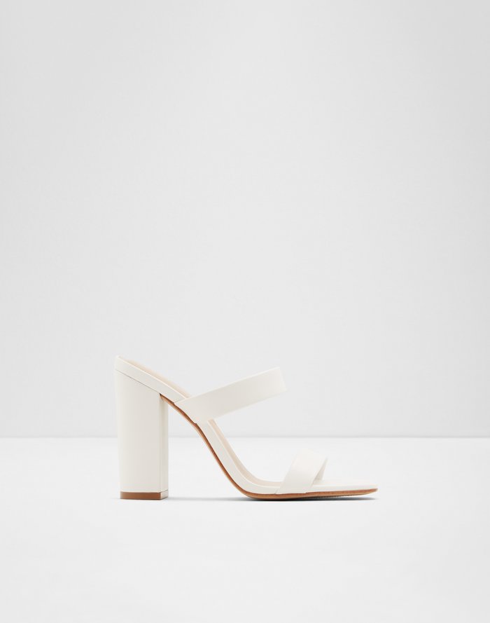 Vilidda Women Shoes - White - ALDO KSA